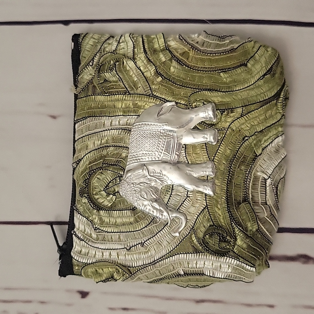 Elephant coin purse 👛
